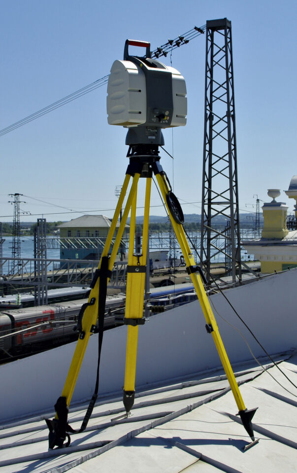 3D laser scanners are capable of capturing truly amazing crash scene imagery, but even these advanced systems do not capture everything.